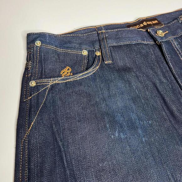 Rocawear Men’s Denim Shorts Size 38 Raw Blue Red Paint Graphic NWT $88 Hip Hop - Picture 12 of 12